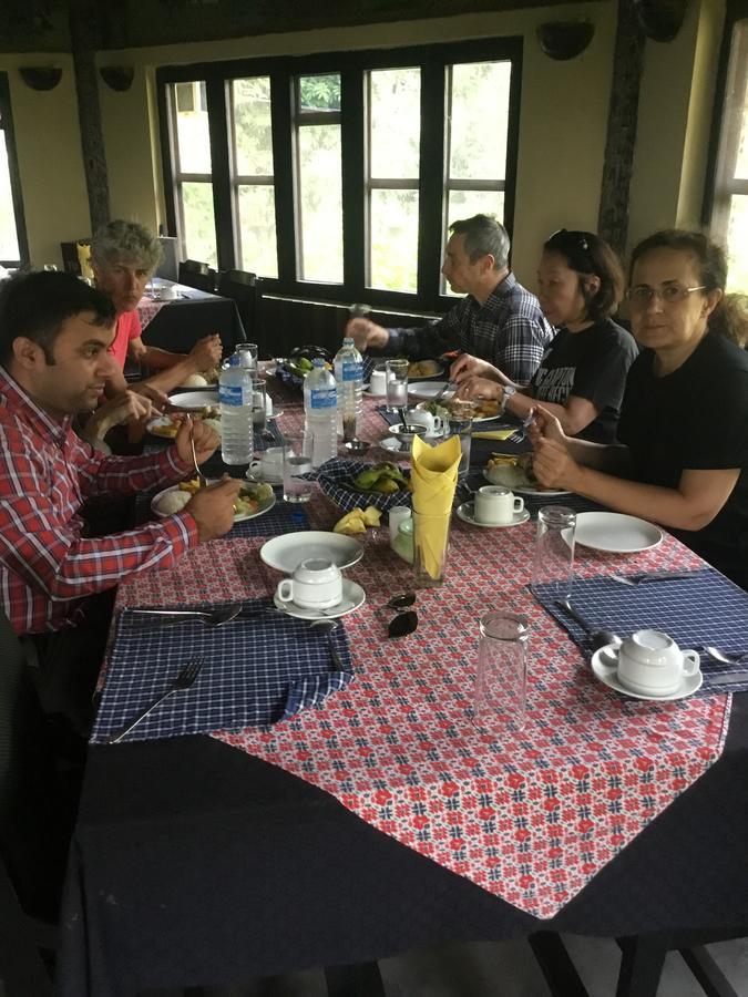 Rhino Lodge Bardia Pvt Ltd バルディヤ エクステリア 写真