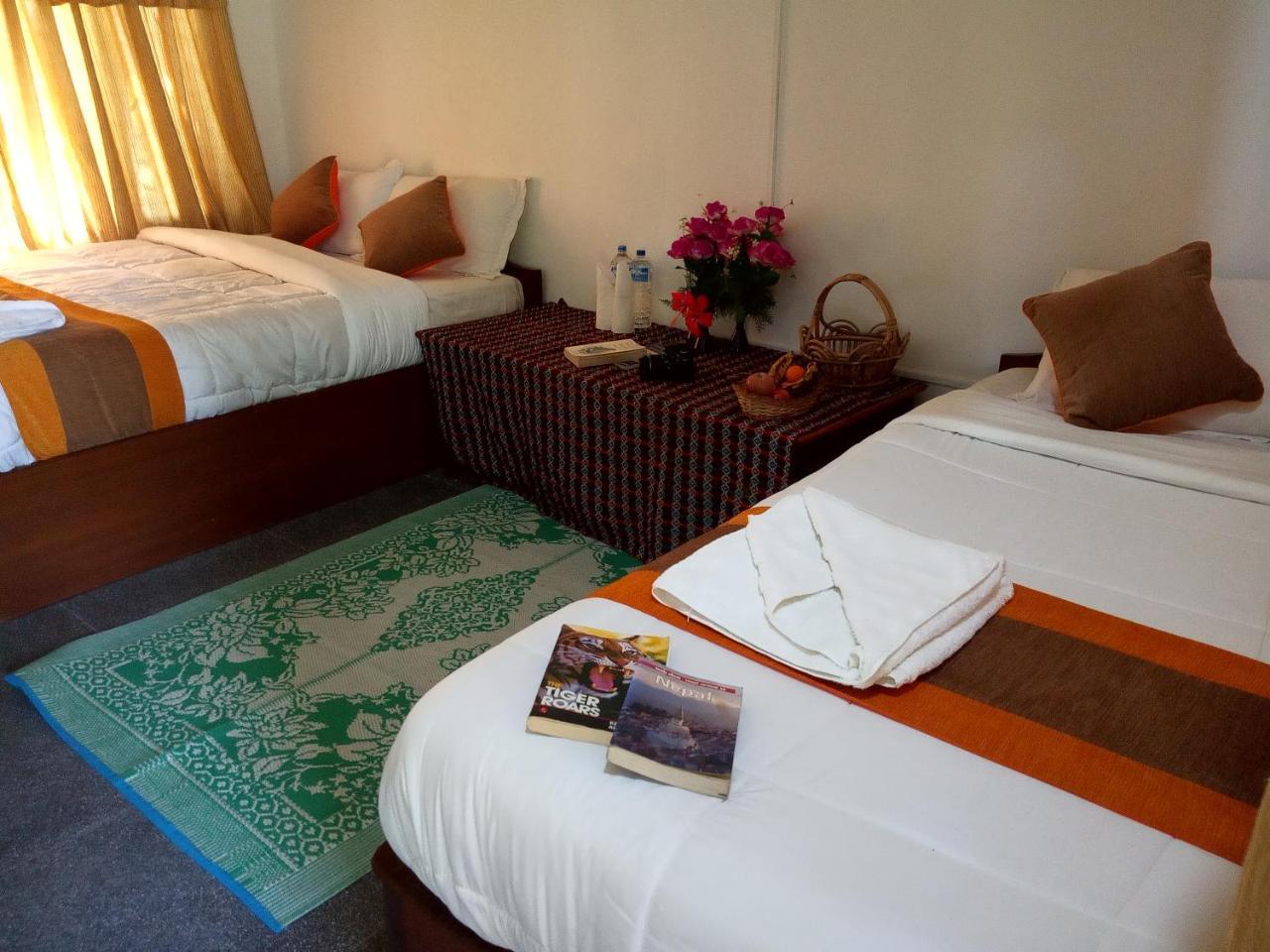 Rhino Lodge Bardia Pvt Ltd バルディヤ エクステリア 写真
